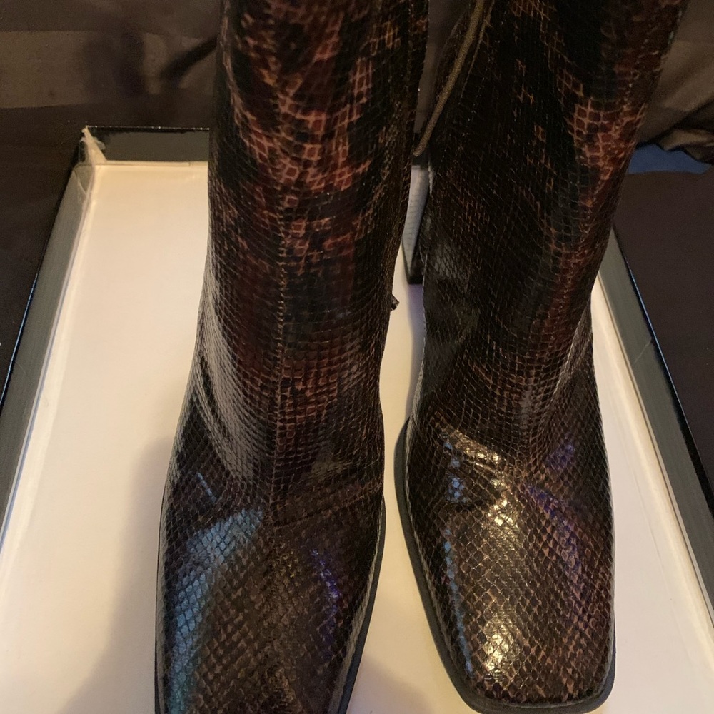 Beautiful Brand New Boots